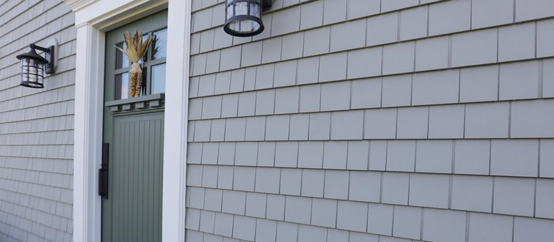 Siding Power Washing Professional Services | Pressure Pros NY LLC | Queens, Brooklyn, Nassau County, Suffolk County, Long Island, Manhattan (NYC), NY | Phone: 516.661.2975, Email: pressureprosny@gmail.com - image
